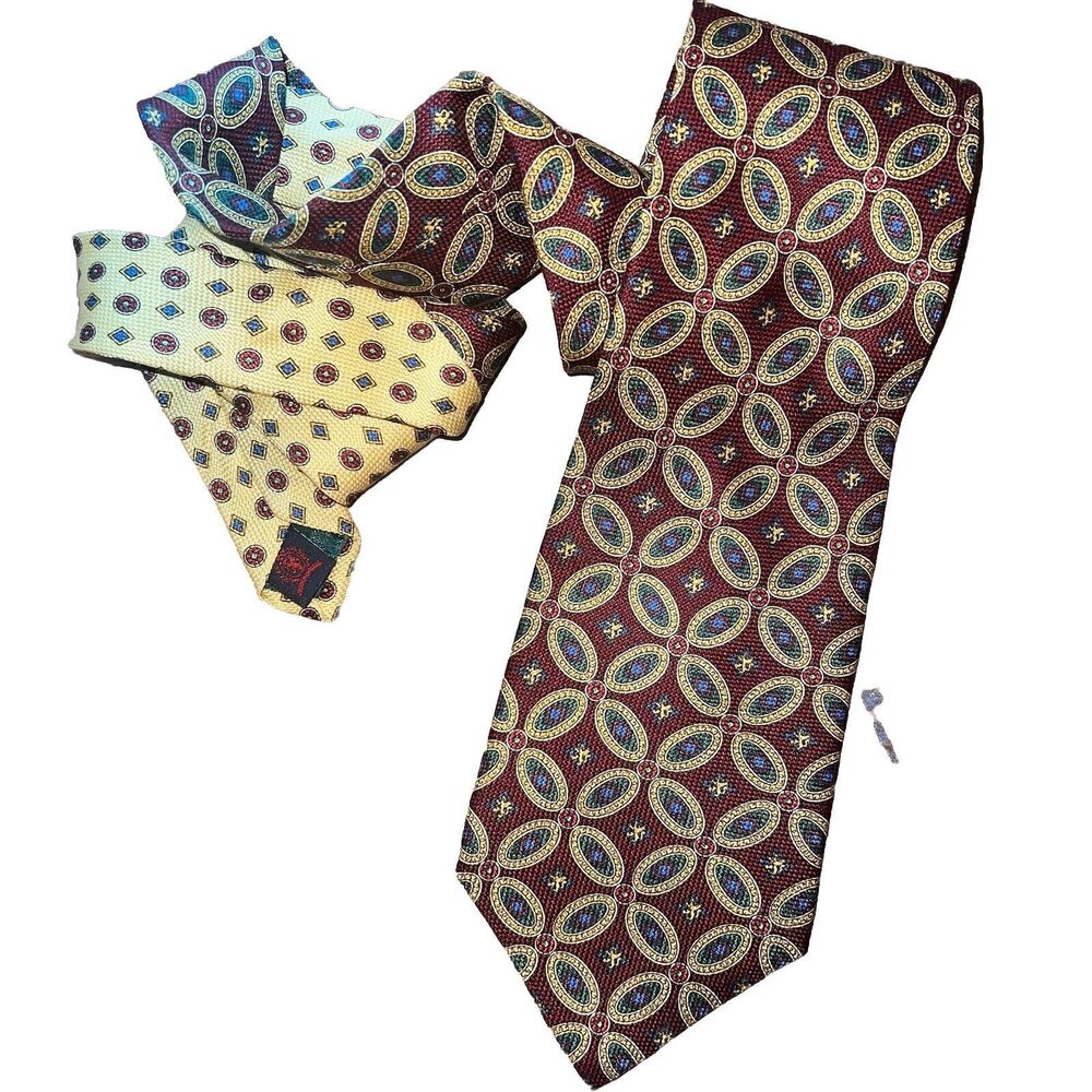 Vintage Tommy Hilfiger 100% Silk Tie Burgundy Maroon Gold Geo Print Necktie